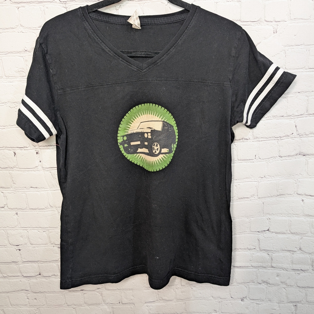Black V-Neck T-Shirt with Land Rover Graphic Detail